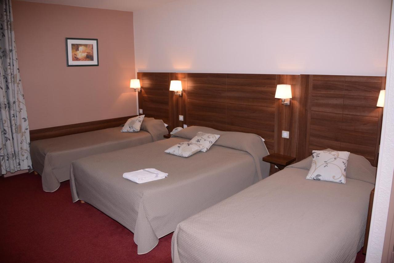 Hotel De Bourgogne La Clayette Экстерьер фото