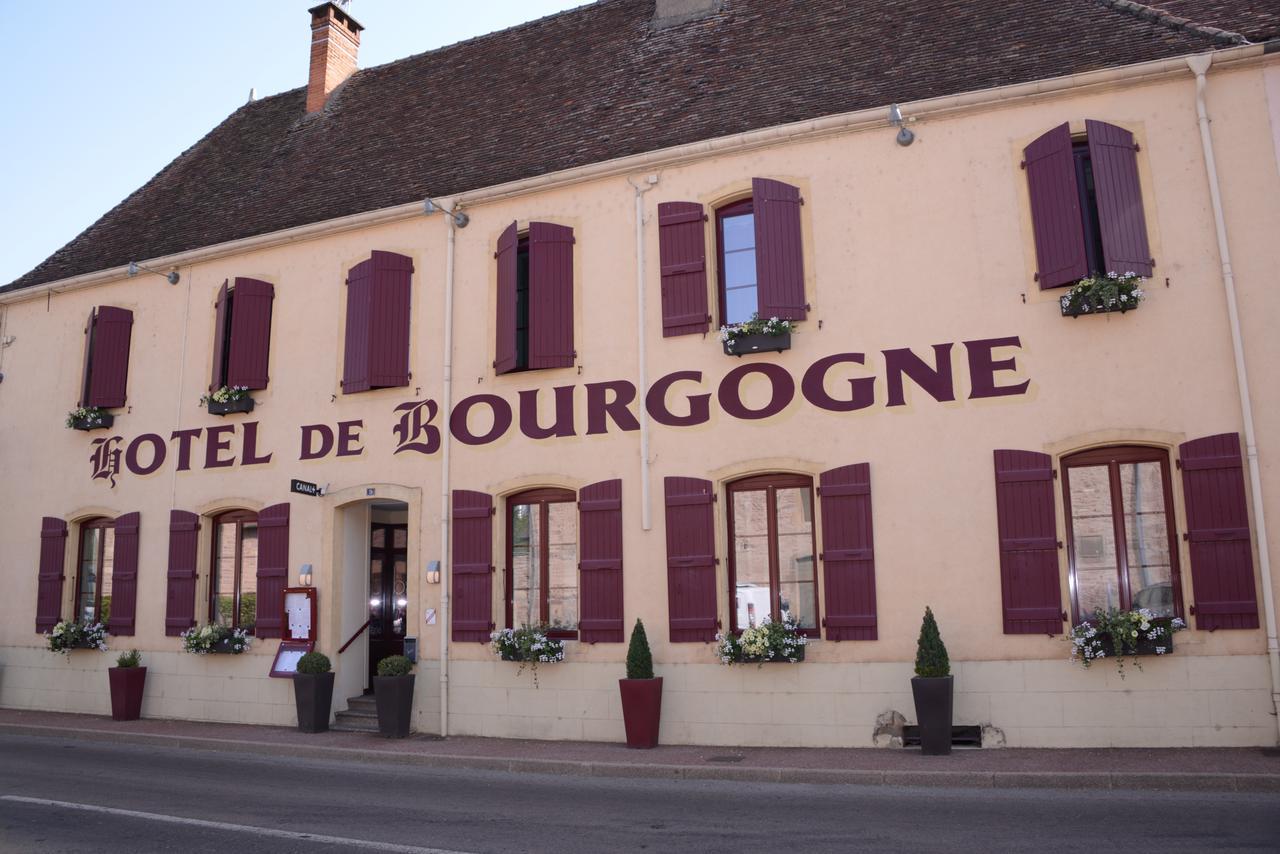 Hotel De Bourgogne La Clayette Экстерьер фото